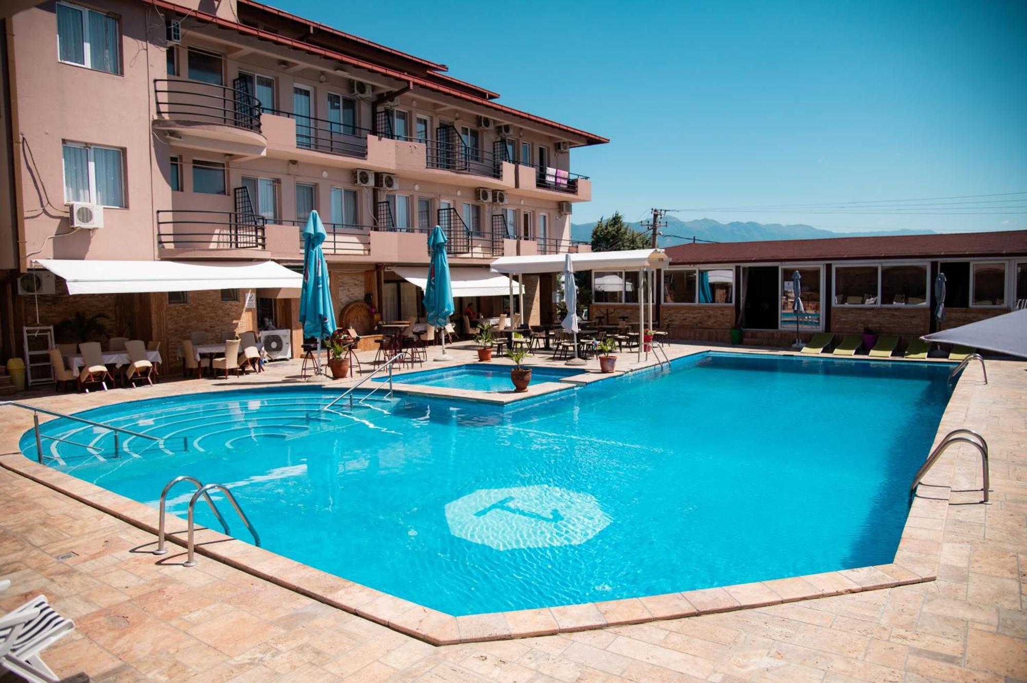 Hotel Istatov Nov Dojran Exteriér fotografie